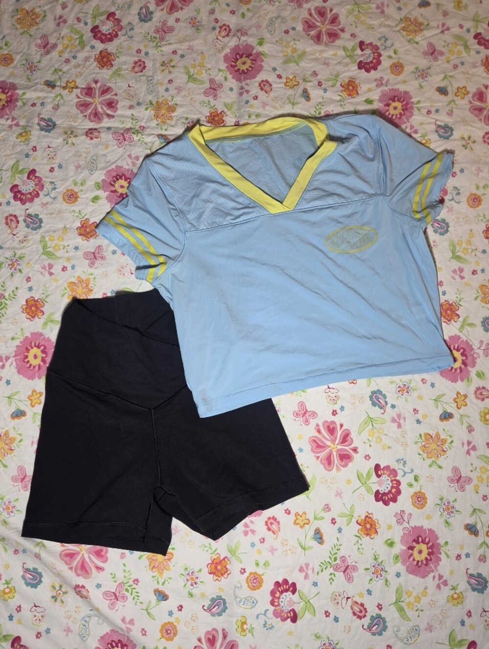 Y2K Blue Cropped Jersey & Aerie Crossover Shorts Active Set
